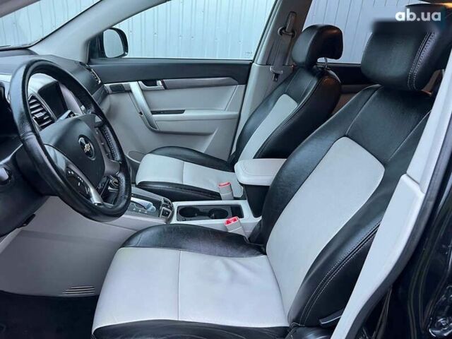 Шевроле Каптива, объемом двигателя 2.2 л и пробегом 129 тыс. км за 12500 $, фото 14 на Automoto.ua
