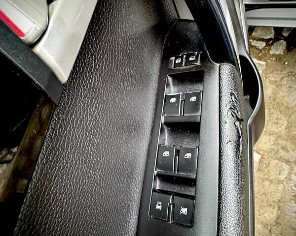 Шевроле Каптива, объемом двигателя 2.2 л и пробегом 161 тыс. км за 11800 $, фото 14 на Automoto.ua