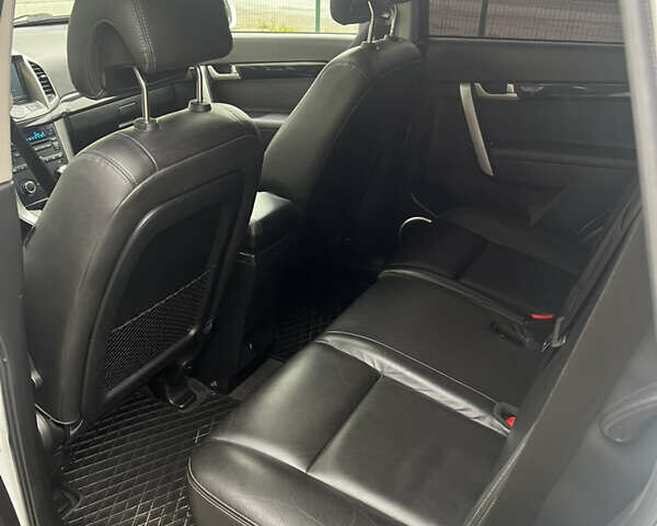 Шевроле Каптіва, об'ємом двигуна 2.2 л та пробігом 230 тис. км за 11500 $, фото 16 на Automoto.ua