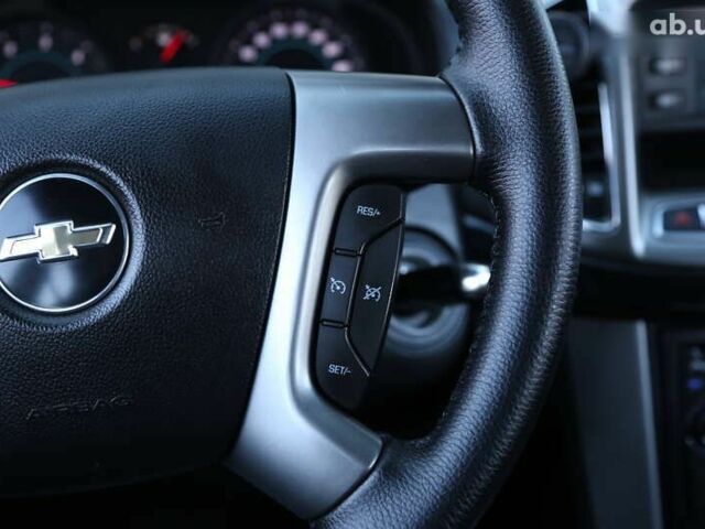 Шевроле Каптива, объемом двигателя 2.2 л и пробегом 180 тыс. км за 11000 $, фото 25 на Automoto.ua