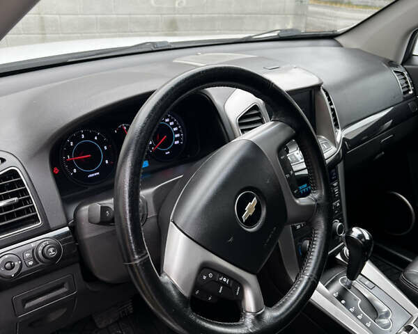 Шевроле Каптіва, об'ємом двигуна 2.2 л та пробігом 230 тис. км за 11500 $, фото 23 на Automoto.ua