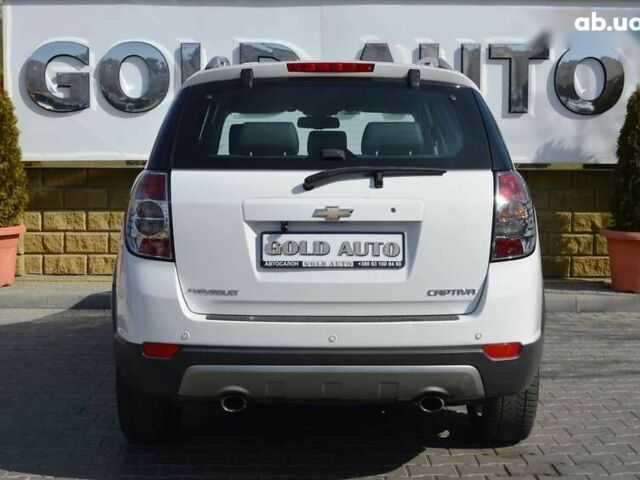 Шевроле Каптива, объемом двигателя 2.2 л и пробегом 222 тыс. км за 10900 $, фото 9 на Automoto.ua