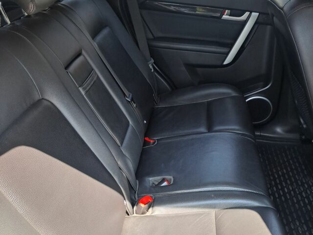 Шевроле Каптива, объемом двигателя 2.2 л и пробегом 160 тыс. км за 13500 $, фото 4 на Automoto.ua