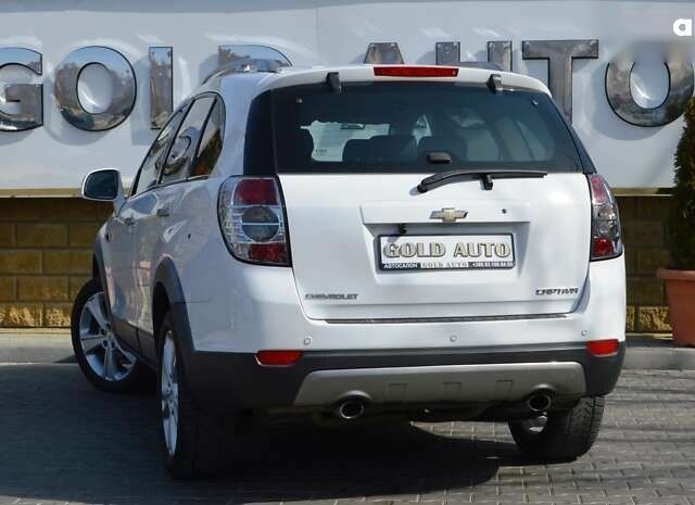 Шевроле Каптива, объемом двигателя 2.2 л и пробегом 222 тыс. км за 10900 $, фото 7 на Automoto.ua