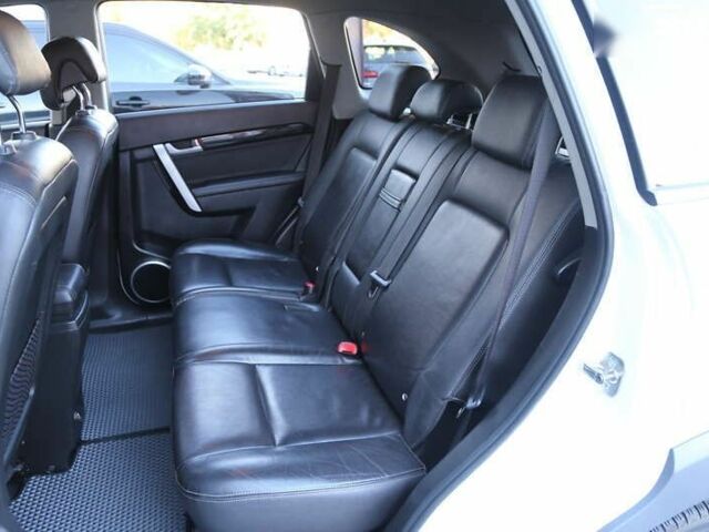 Шевроле Каптива, объемом двигателя 2.2 л и пробегом 180 тыс. км за 11000 $, фото 9 на Automoto.ua