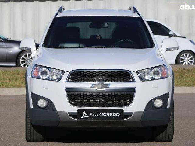 Шевроле Каптива, объемом двигателя 2.2 л и пробегом 180 тыс. км за 11000 $, фото 2 на Automoto.ua