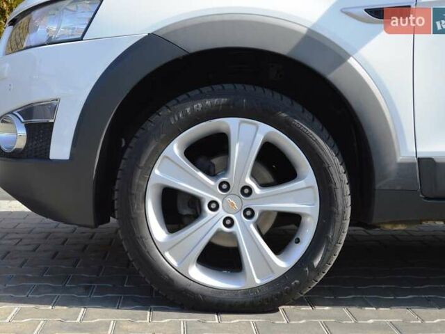 Шевроле Каптива, объемом двигателя 2.2 л и пробегом 222 тыс. км за 11700 $, фото 6 на Automoto.ua