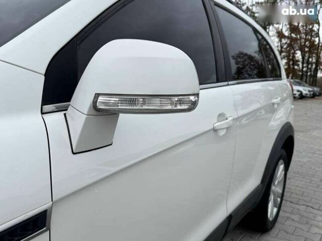 Шевроле Каптива, объемом двигателя 2 л и пробегом 181 тыс. км за 10600 $, фото 6 на Automoto.ua