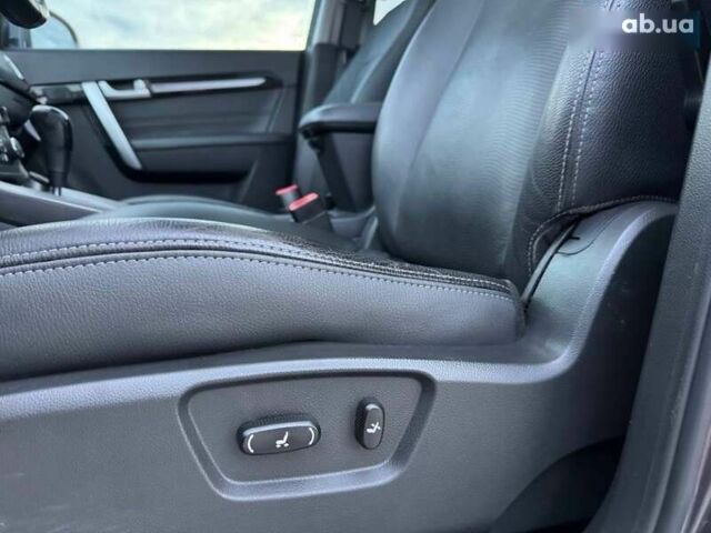 Шевроле Каптива, объемом двигателя 2.2 л и пробегом 123 тыс. км за 10900 $, фото 16 на Automoto.ua