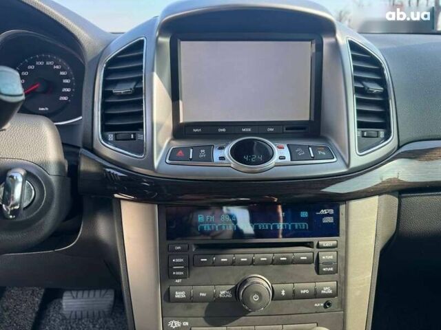 Шевроле Каптіва, об'ємом двигуна 2 л та пробігом 153 тис. км за 13500 $, фото 12 на Automoto.ua
