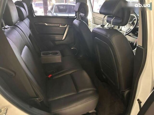 Шевроле Каптива, объемом двигателя 2 л и пробегом 145 тыс. км за 14000 $, фото 21 на Automoto.ua