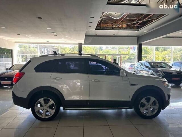 Шевроле Каптива, объемом двигателя 2 л и пробегом 145 тыс. км за 14000 $, фото 5 на Automoto.ua