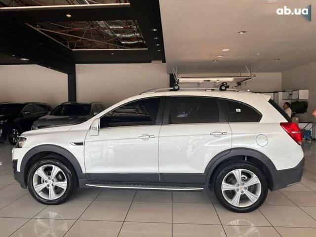 Шевроле Каптива, объемом двигателя 2 л и пробегом 145 тыс. км за 14000 $, фото 3 на Automoto.ua