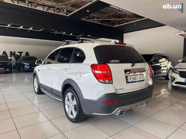 Шевроле Каптива, объемом двигателя 2 л и пробегом 145 тыс. км за 14000 $, фото 7 на Automoto.ua