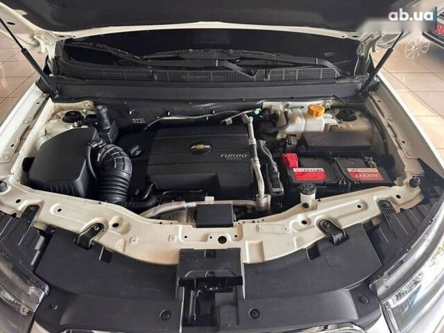 Шевроле Каптива, объемом двигателя 2 л и пробегом 145 тыс. км за 14000 $, фото 10 на Automoto.ua