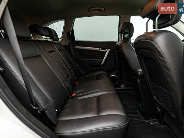 Шевроле Каптива, объемом двигателя 2.4 л и пробегом 73 тыс. км за 16638 $, фото 40 на Automoto.ua