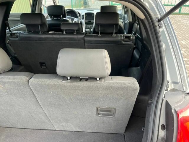 Сірий Шевроле Каптіва, об'ємом двигуна 2 л та пробігом 262 тис. км за 8100 $, фото 14 на Automoto.ua