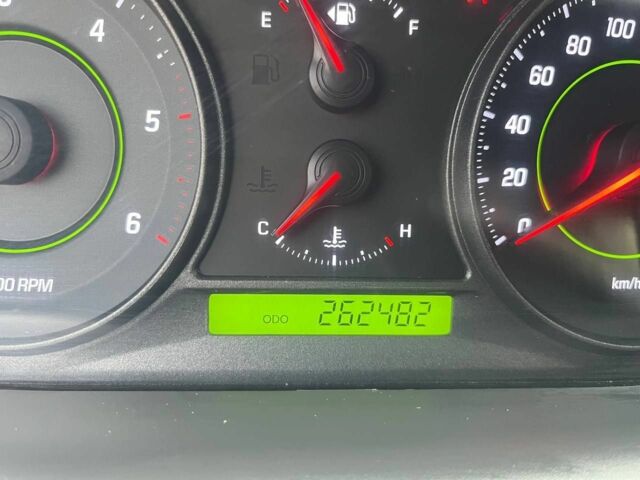 Сірий Шевроле Каптіва, об'ємом двигуна 2 л та пробігом 262 тис. км за 8100 $, фото 11 на Automoto.ua