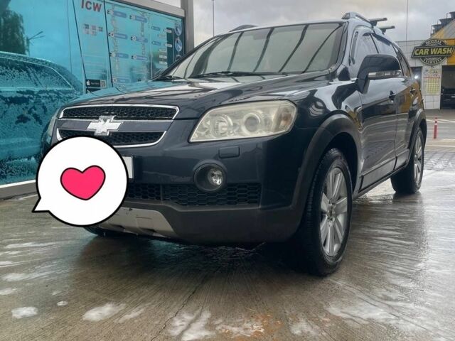 Сірий Шевроле Каптіва, об'ємом двигуна 2.4 л та пробігом 233 тис. км за 8000 $, фото 6 на Automoto.ua