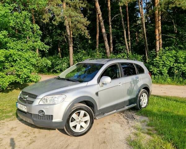 Сірий Шевроле Каптіва, об'ємом двигуна 2.41 л та пробігом 237 тис. км за 7800 $, фото 6 на Automoto.ua