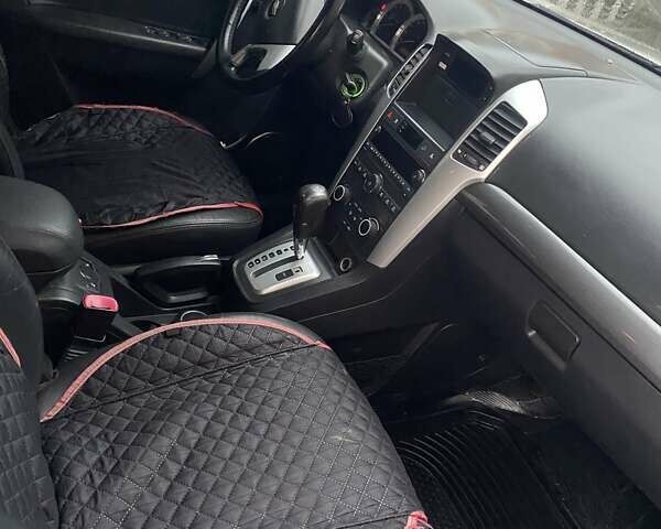 Серый Шевроле Каптива, объемом двигателя 3.2 л и пробегом 206 тыс. км за 6000 $, фото 12 на Automoto.ua