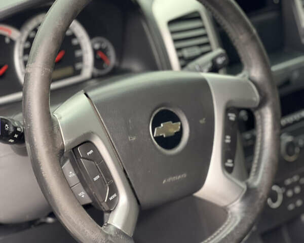 Серый Шевроле Каптива, объемом двигателя 2.4 л и пробегом 188 тыс. км за 8760 $, фото 32 на Automoto.ua