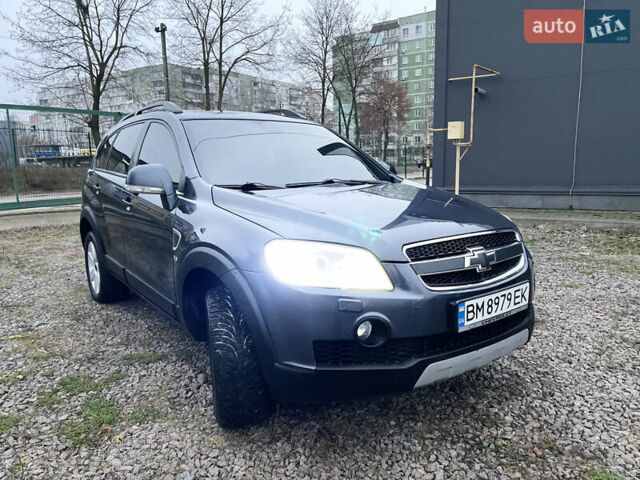 Серый Шевроле Каптива, объемом двигателя 3.2 л и пробегом 270 тыс. км за 8500 $, фото 7 на Automoto.ua