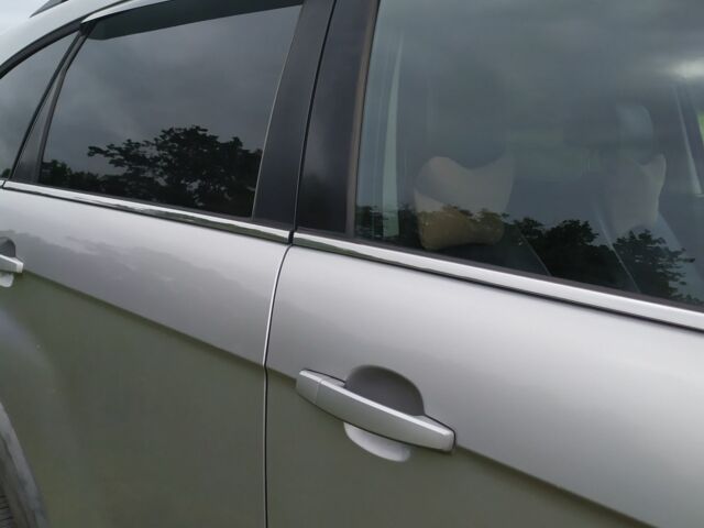 Сірий Шевроле Каптіва, об'ємом двигуна 2 л та пробігом 310 тис. км за 6700 $, фото 19 на Automoto.ua