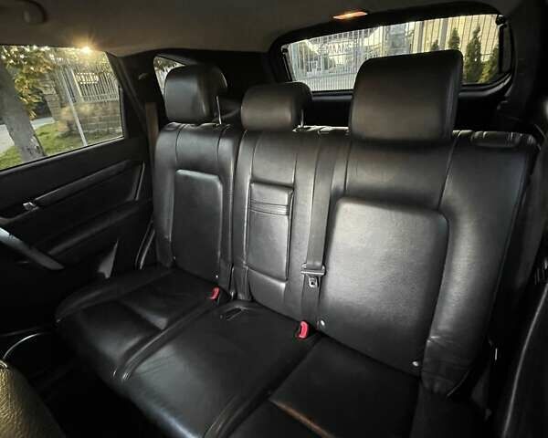 Серый Шевроле Каптива, объемом двигателя 1.99 л и пробегом 350 тыс. км за 8200 $, фото 25 на Automoto.ua