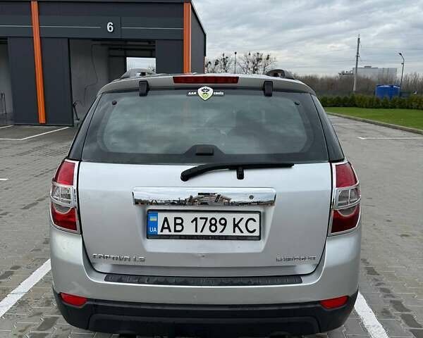 Серый Шевроле Каптива, объемом двигателя 2.4 л и пробегом 281 тыс. км за 7200 $, фото 5 на Automoto.ua