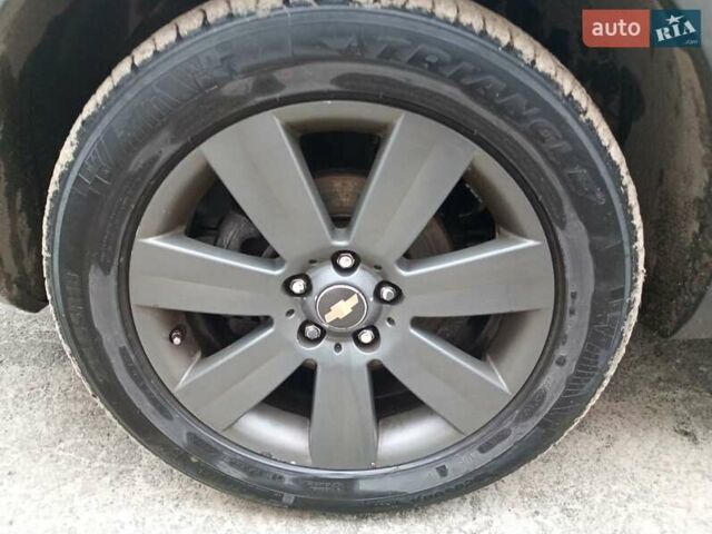Серый Шевроле Каптива, объемом двигателя 2 л и пробегом 315 тыс. км за 7600 $, фото 8 на Automoto.ua