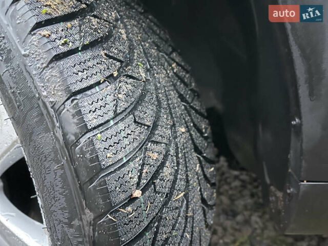 Серый Шевроле Каптива, объемом двигателя 3.2 л и пробегом 270 тыс. км за 8500 $, фото 10 на Automoto.ua