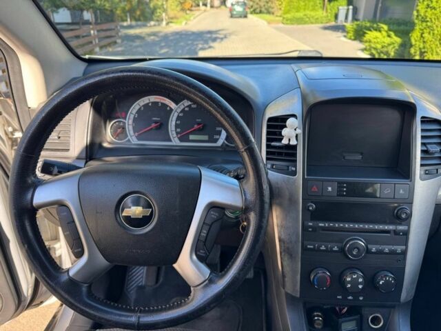 Шевроле Каптіва 2007 у Одесі на Automoto.ua Сірий Шевроле Каптіва, об'ємом двигуна 2 л та пробігом 200 тис. км за 4900 $, фото 15 на Automoto.ua