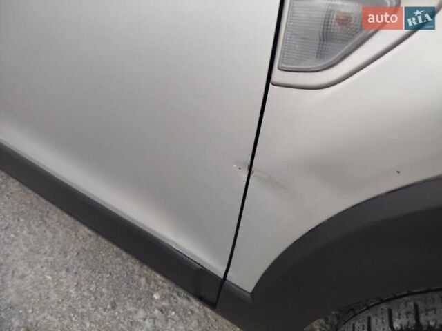 Серый Шевроле Каптива, объемом двигателя 2.41 л и пробегом 330 тыс. км за 6400 $, фото 11 на Automoto.ua