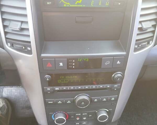 Серый Шевроле Каптива, объемом двигателя 2.41 л и пробегом 204 тыс. км за 6500 $, фото 23 на Automoto.ua