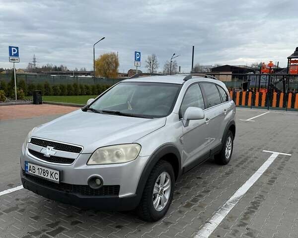 Серый Шевроле Каптива, объемом двигателя 2.4 л и пробегом 281 тыс. км за 7200 $, фото 8 на Automoto.ua