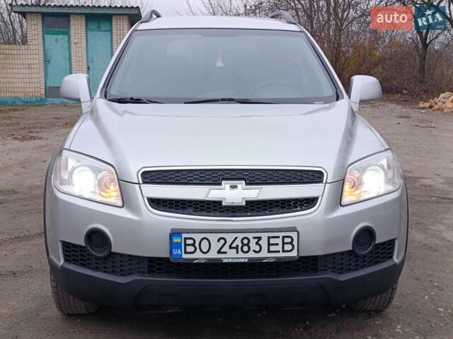 Серый Шевроле Каптива, объемом двигателя 2.4 л и пробегом 240 тыс. км за 6800 $, фото 12 на Automoto.ua