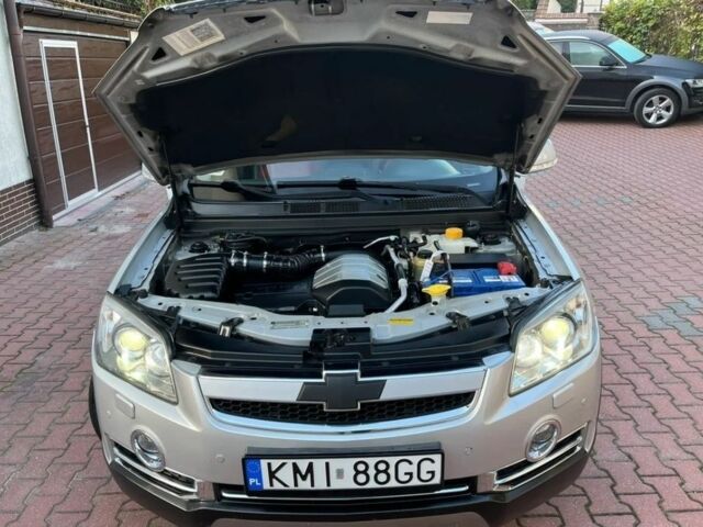 Серый Шевроле Каптива, объемом двигателя 0 л и пробегом 275 тыс. км за 2500 $, фото 11 на Automoto.ua