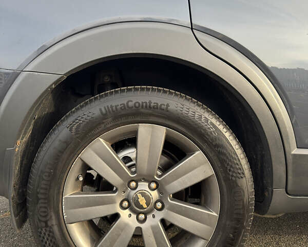 Шевроле Каптива 2007 в Киеве на Automoto.ua Серый Шевроле Каптива, объемом двигателя 1.99 л и пробегом 248 тыс. км за 7500 $, фото 8 на Automoto.ua