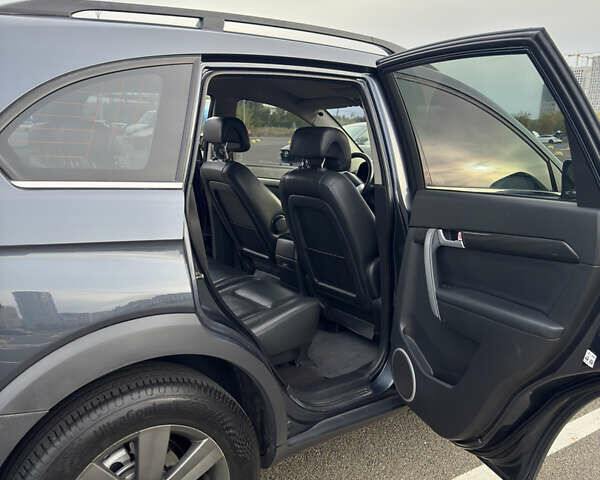 Шевроле Каптива 2007 в Киеве на Automoto.ua Серый Шевроле Каптива, объемом двигателя 1.99 л и пробегом 248 тыс. км за 7500 $, фото 16 на Automoto.ua