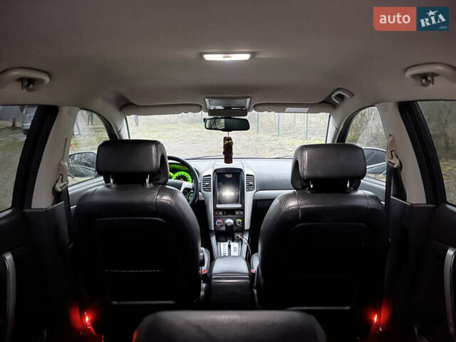 Серый Шевроле Каптива, объемом двигателя 3.2 л и пробегом 270 тыс. км за 8500 $, фото 9 на Automoto.ua