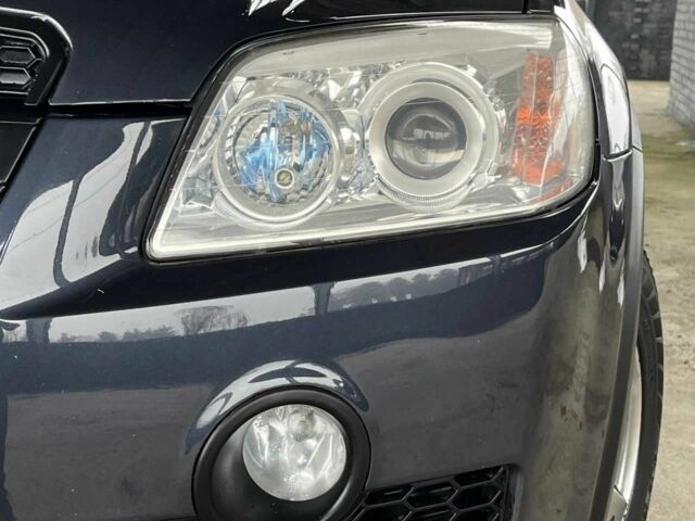 Серый Шевроле Каптива, объемом двигателя 2 л и пробегом 218 тыс. км за 8699 $, фото 1 на Automoto.ua