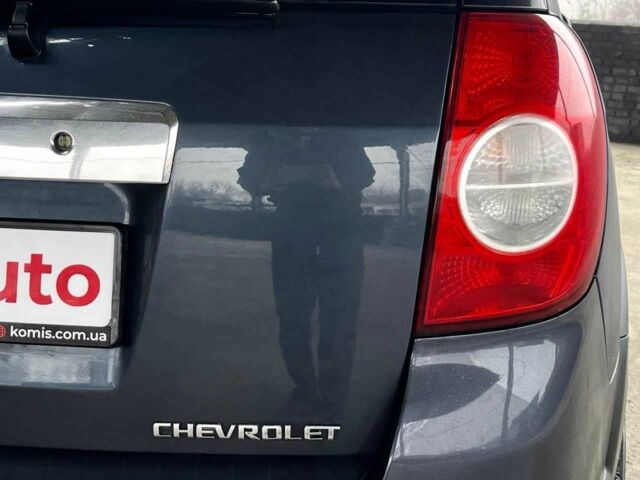Серый Шевроле Каптива, объемом двигателя 2 л и пробегом 218 тыс. км за 8699 $, фото 23 на Automoto.ua