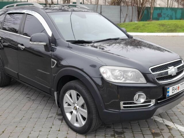 Серый Шевроле Каптива, объемом двигателя 2 л и пробегом 79 тыс. км за 7800 $, фото 2 на Automoto.ua