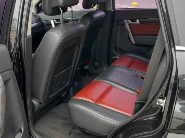 Серый Шевроле Каптива, объемом двигателя 2 л и пробегом 79 тыс. км за 7800 $, фото 11 на Automoto.ua