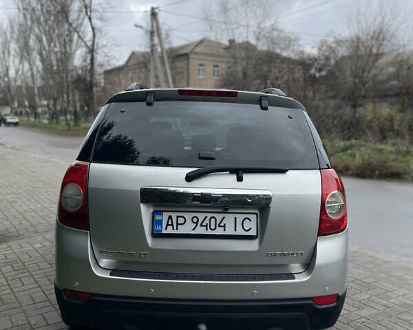 Серый Шевроле Каптива, объемом двигателя 2 л и пробегом 230 тыс. км за 8200 $, фото 9 на Automoto.ua