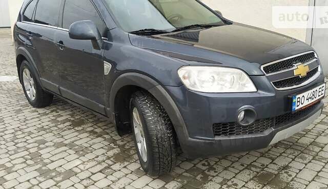 Сірий Шевроле Каптіва, об'ємом двигуна 2.4 л та пробігом 253 тис. км за 6800 $, фото 11 на Automoto.ua