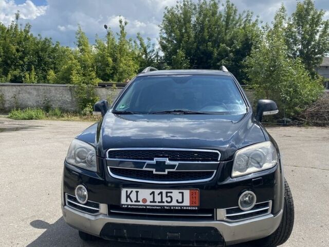 Серый Шевроле Каптива, объемом двигателя 2 л и пробегом 238 тыс. км за 3999 $, фото 6 на Automoto.ua