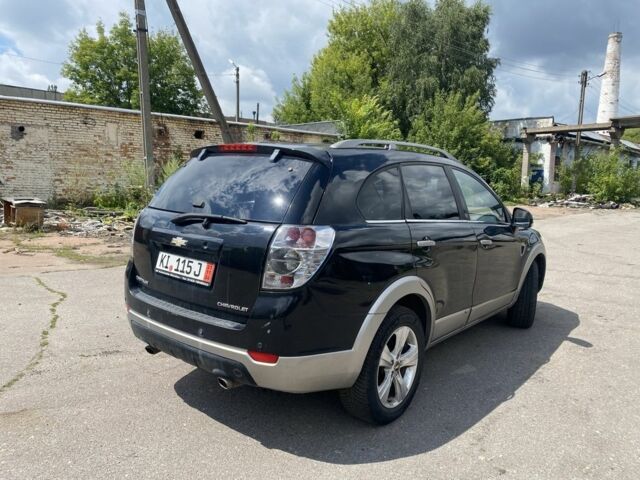 Серый Шевроле Каптива, объемом двигателя 2 л и пробегом 238 тыс. км за 3999 $, фото 5 на Automoto.ua