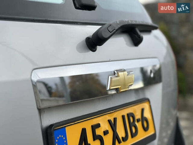 Серый Шевроле Каптива, объемом двигателя 2.4 л и пробегом 202 тыс. км за 7700 $, фото 42 на Automoto.ua